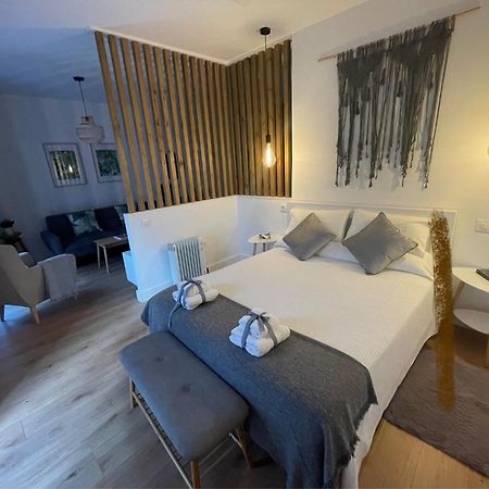 Torre De Ambroz Apartment Пласенсия Екстериор снимка