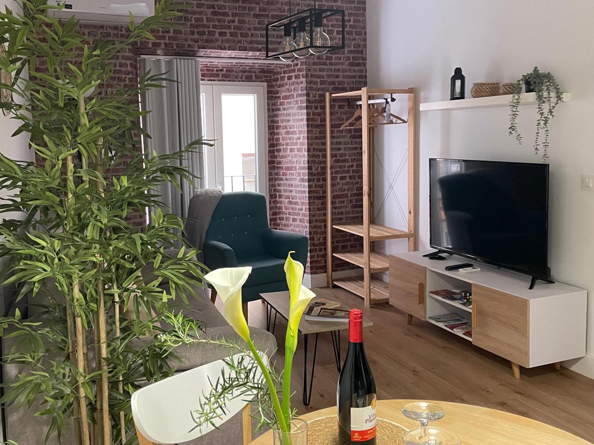Torre De Ambroz Apartment Пласенсия Екстериор снимка