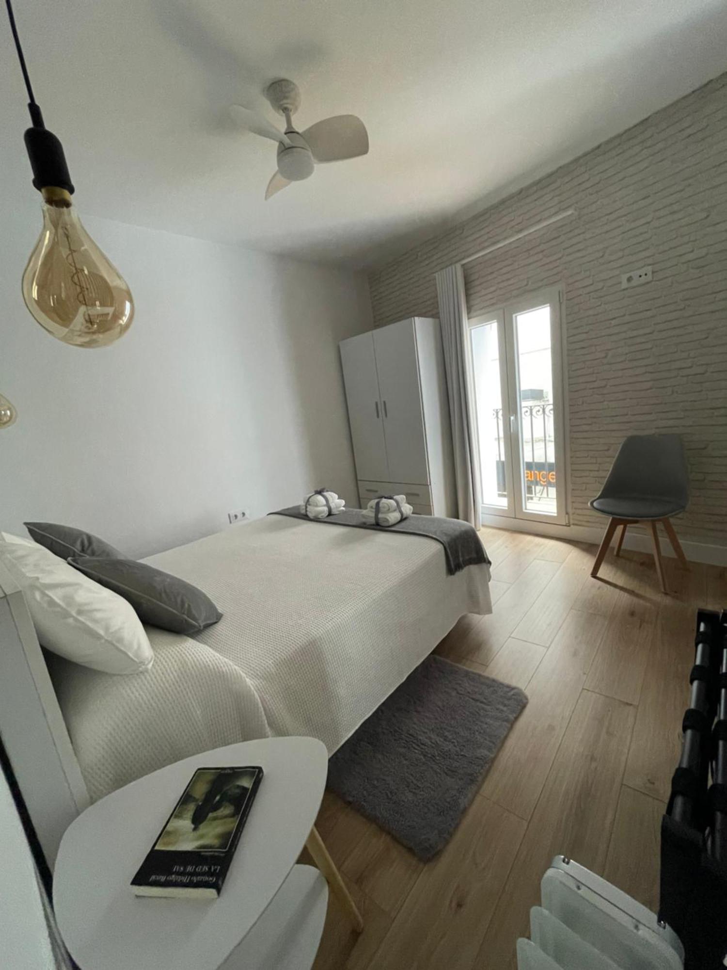 Torre De Ambroz Apartment Пласенсия Екстериор снимка