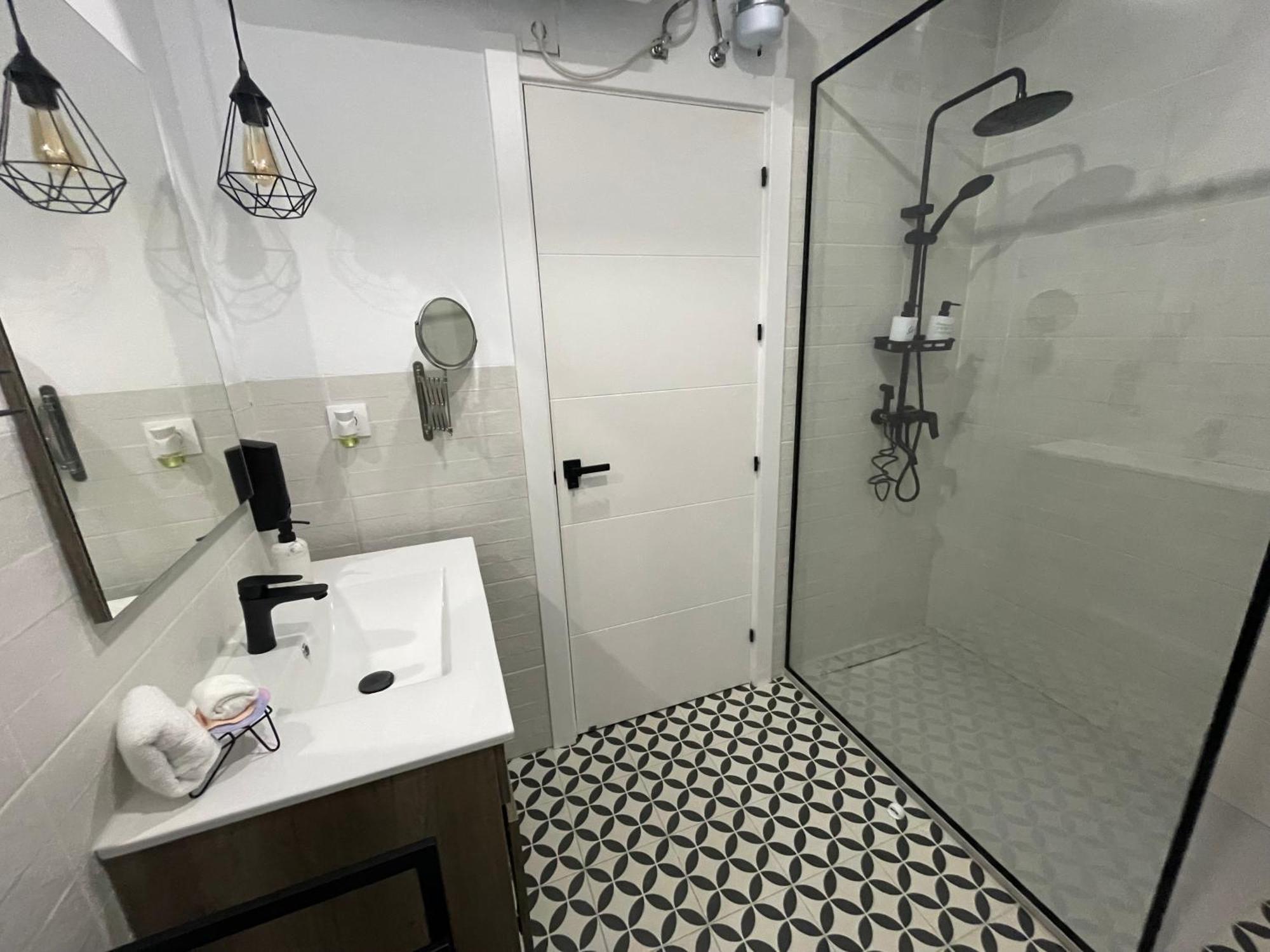 Torre De Ambroz Apartment Пласенсия Екстериор снимка