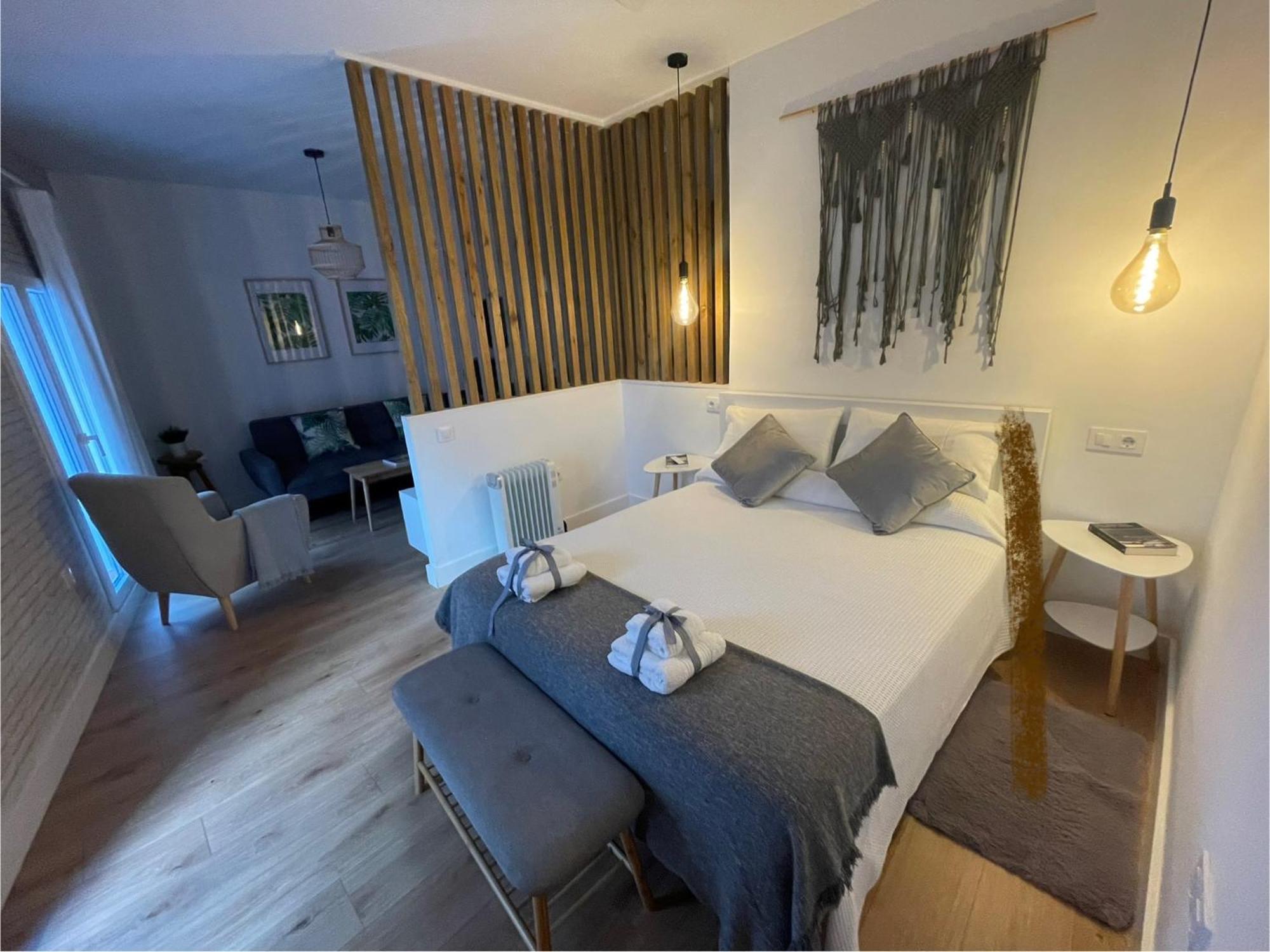 Torre De Ambroz Apartment Пласенсия Екстериор снимка
